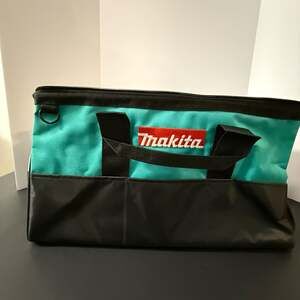 Makita 21" Contractor Tool Bag with Pockets